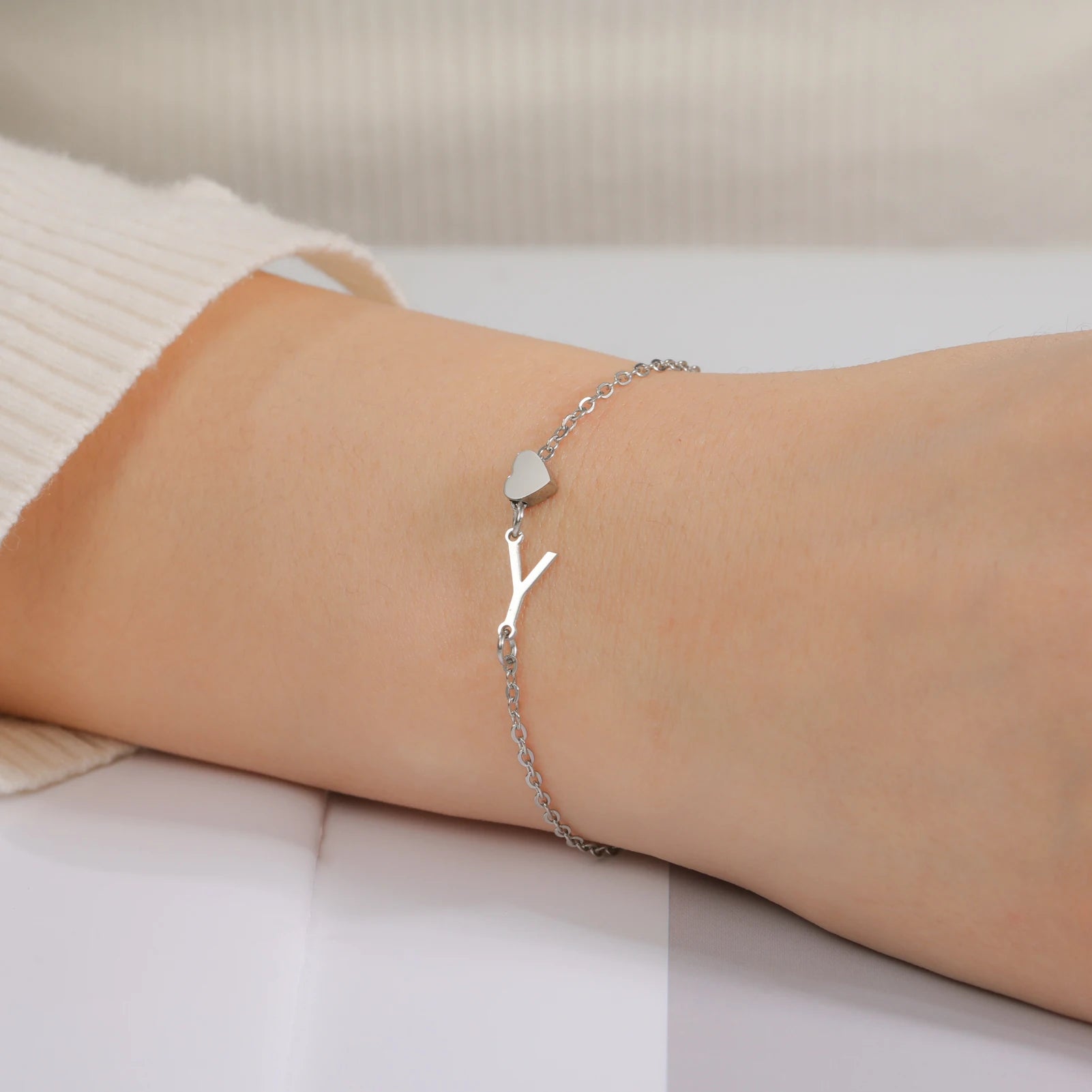 Cazador Initial Letter Bracelet with Mini Heart